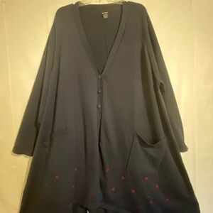 Women’s Plus Size Elegant Black Cardigan with Red Accents Size 26/28